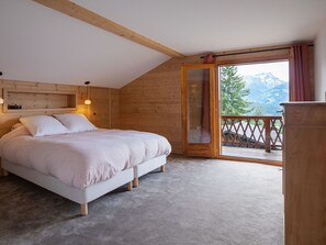 4 Schlafzimmer, Reisekinderbett, kostenloses WLAN