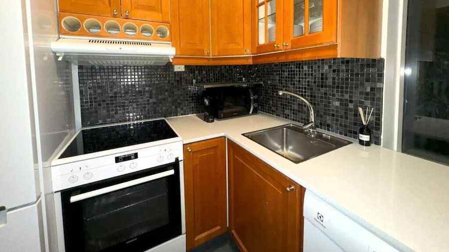 Day Dream Downtown Apartments