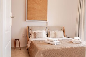 Comfort Apartment, 1 Bedroom, Kitchen | 1 bedroom, blackout drapes, iron/ironing board, free WiFi - Eva's Cozy Urban Apartment (Chania)