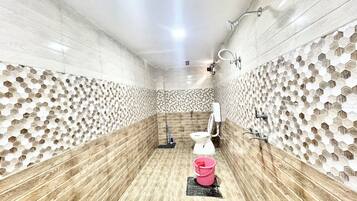 Dusche, Regendusche, Handtücher, Seife