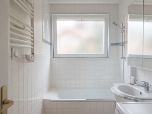 Hair dryer, towels - Family apartment in the heart of Alpe d'Huez with included WiFi (Huez)