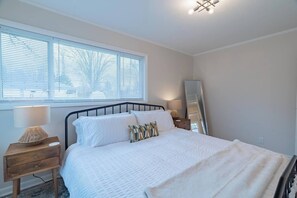 3 bedrooms, iron/ironing board, travel cot, free WiFi