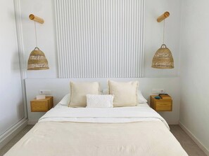 2 bedrooms, iron/ironing board, travel cot, free WiFi