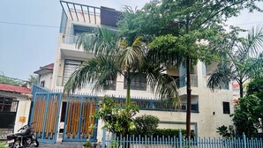 Exterior - golden hotel  (Greater Noida)