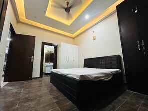 Superior Double Room, City View | In-room safe, laptop workspace, blackout curtains, soundproofing - golden hotel  (Greater Noida)