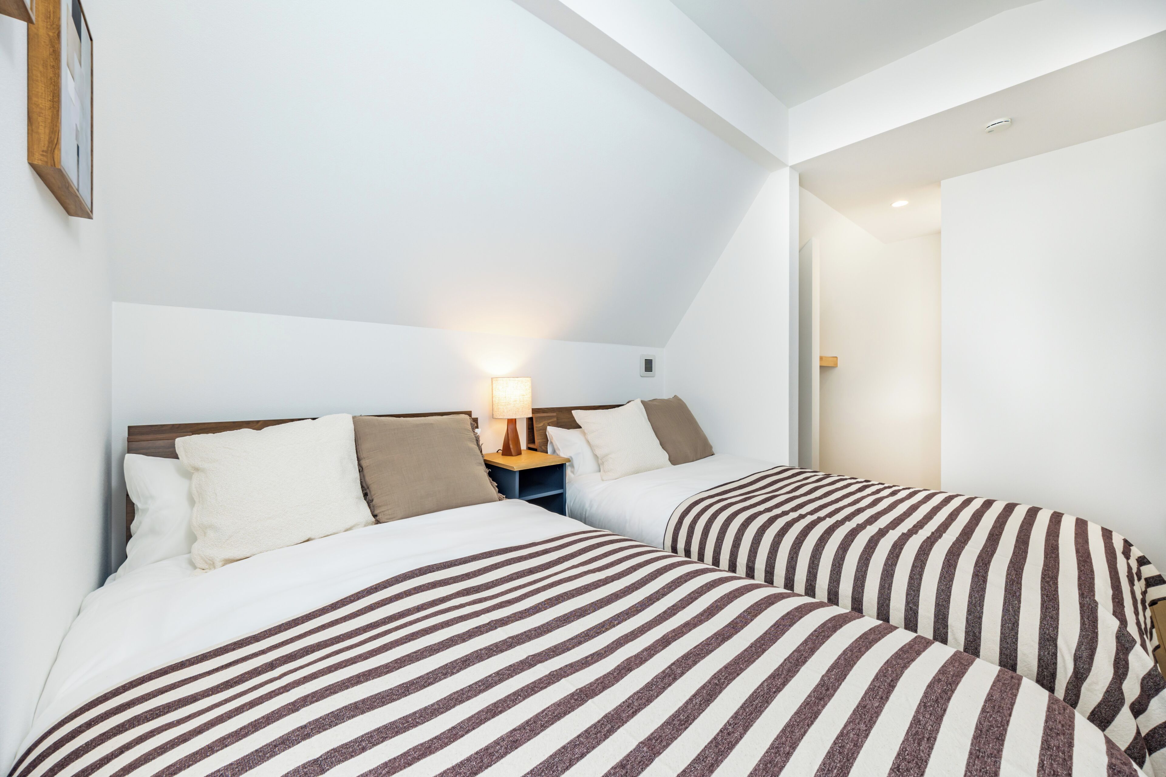 3 bedrooms, blackout drapes, iron/ironing board, free WiFi