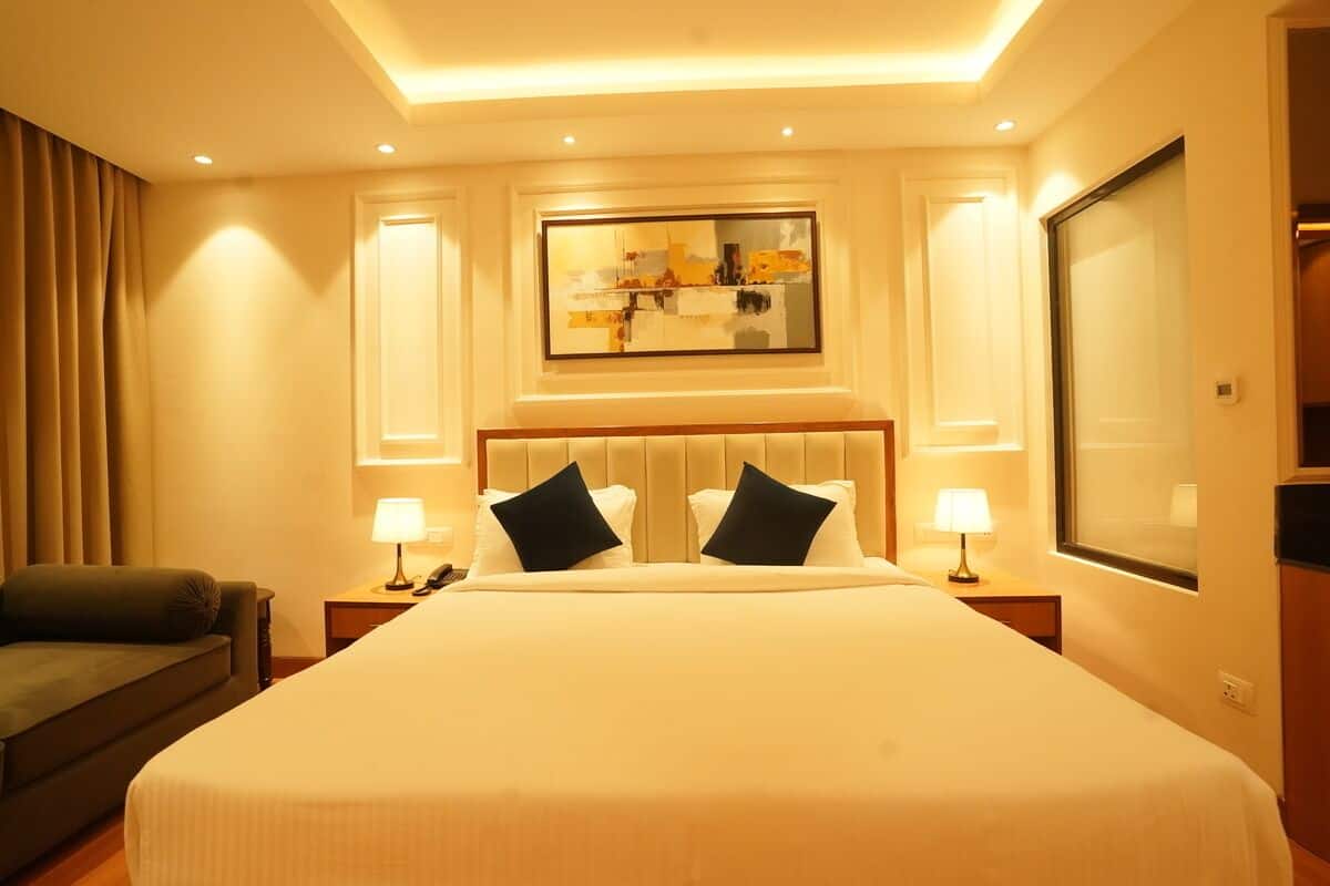 Economy Room, Garden View | Desk, iron/ironing board, free WiFi