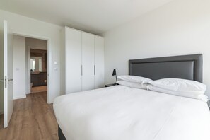 Deluxe Apartment, Balcony | 2 bedrooms, iron/ironing board, free WiFi - Cornerstone Two  (Dublin)