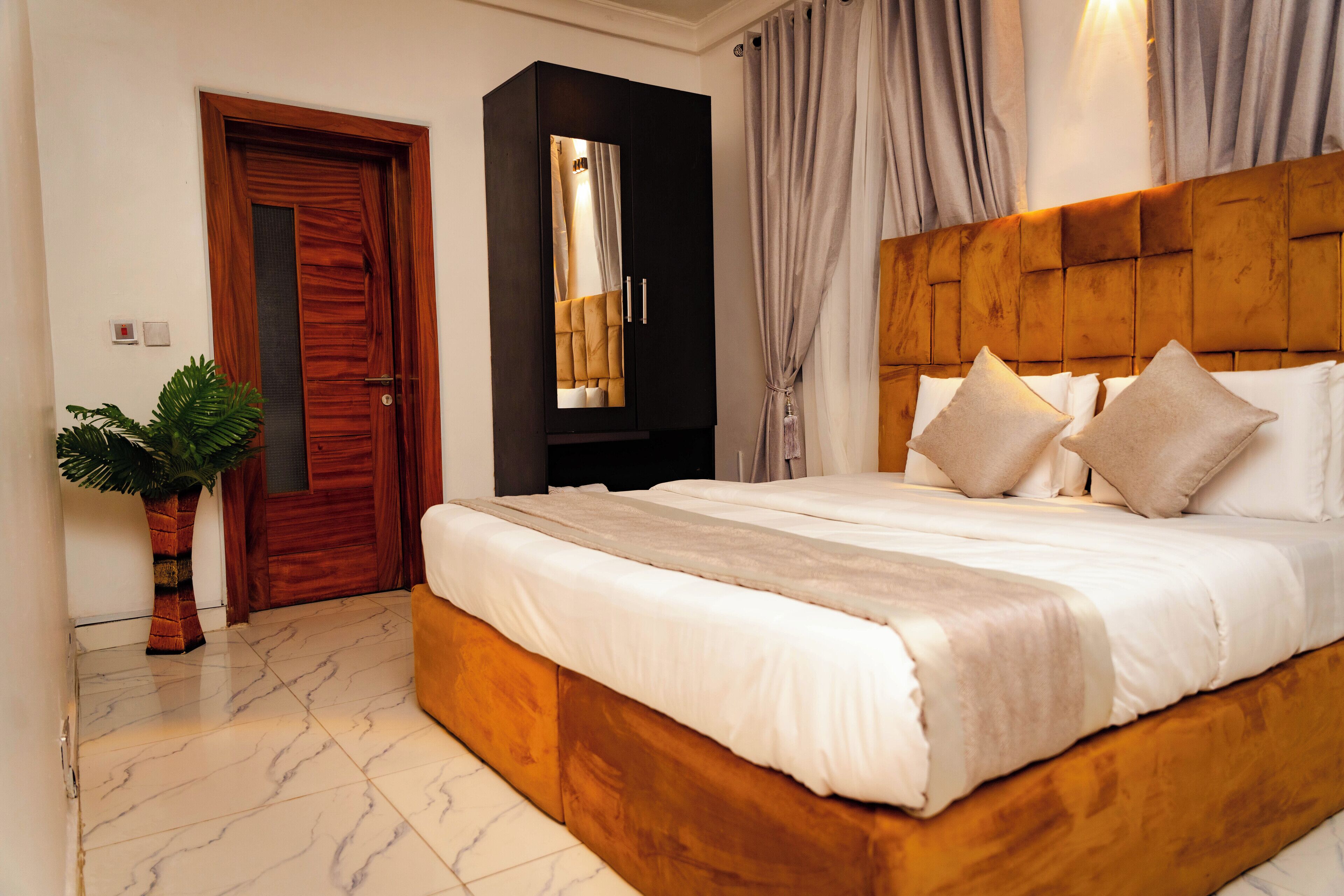 Apartment | 2 bedrooms, iron/ironing board, free WiFi, bed sheets