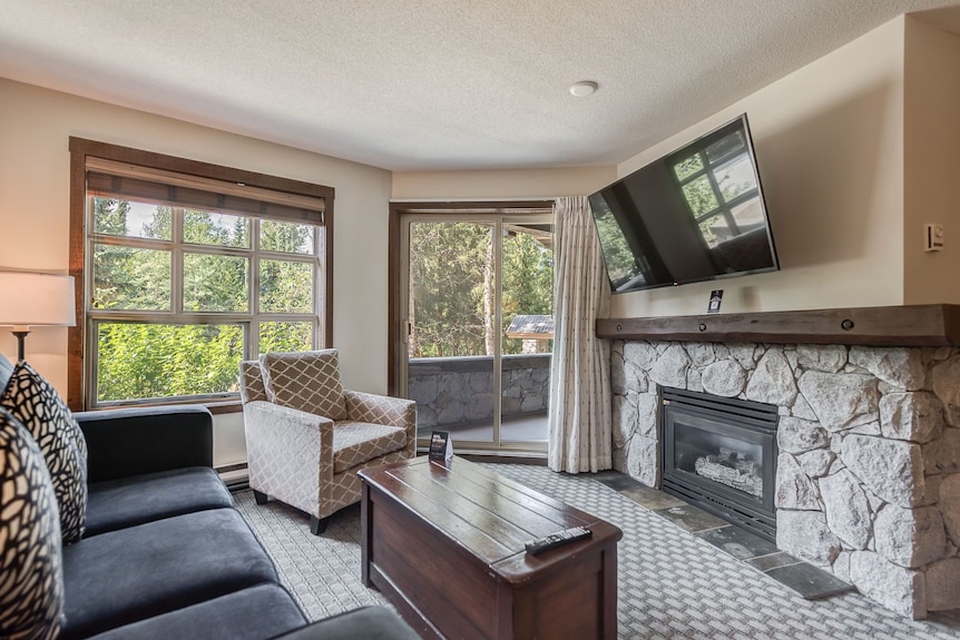 1 Br Suite | Relaxation And Adventure Combined! - Canada