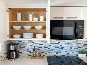 Microwave, oven, stovetop, dishwasher