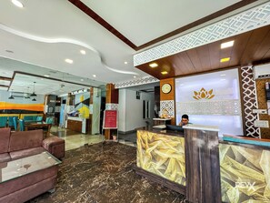 Reception - HOTEL SHIV VILAS (Rishikesh)