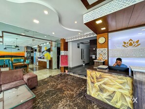 Reception - HOTEL SHIV VILAS (Rishikesh)
