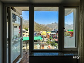 Balcony view - HOTEL SHIV VILAS (Rishikesh)