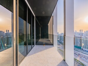 Studio | 1 bedroom - Executive Studio at Upside Living With Burj Views (Dubai)