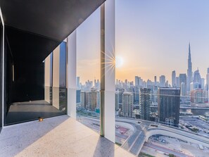 Studio | 1 bedroom - Executive Studio at Upside Living With Burj Views (Dubai)