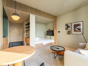 1 bedroom - Executive Studio at Upside Living With Burj Views (Dubai)