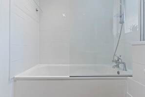 House | Bathroom
