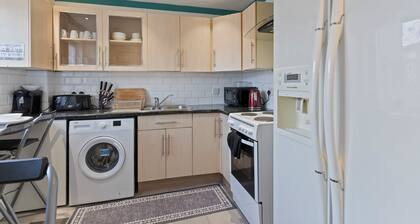 Cozy London Townhouse With 4 Bedrooms