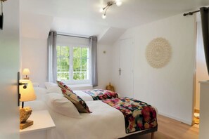 11 habitaciones, cuna de viaje, wifi y ropa de cama 