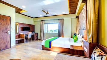 Suíte superluxo, vista para a cidade | Quartos à prova de som, Wi-Fi de cortesia, roupa de cama