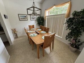 House, Multiple Beds, Pool Access, Pool View (Julliard Villa) | Dining