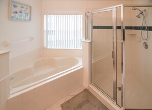 House, Multiple Beds, Pool Access, Pool View (Cumbrian Retreat) | Bathroom | Towels - Cumbrian Retreat (Kissimmee)