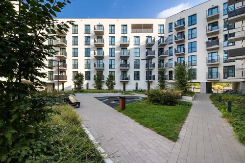 Stylish Apartment in the Center | Parking | Workspace