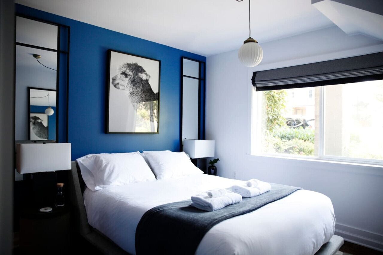 1 bedroom, iron/ironing board, travel crib, WiFi