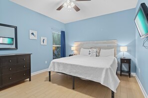 4 Schlafzimmer, Bügeleisen/Bügelbrett, WLAN, Bettwäsche