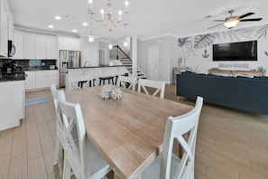 Dining - Anchor of My Sol! Beautiful 4BR, Closest Home to the Beach! (Destin)