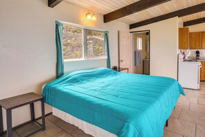 Apartment (0 Bedroom) | Interior