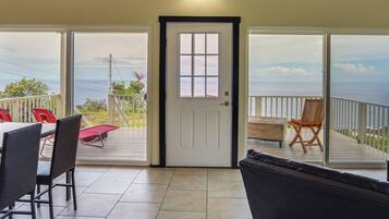 Apartment (0 Bedroom) | Bahagian dalam