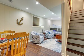 Cottage (3 Bedrooms) | Interior