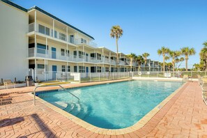 Apartment (0 Bedroom) | Interior