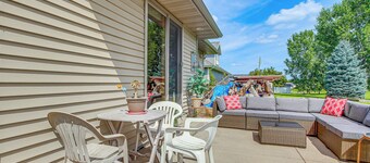 Family-friendly Unit: 8 Mi to Appleton Downtown!