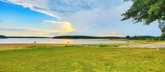 Family Condo By Mark Twain Lake & Jellystone Park
