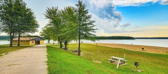 Family Condo By Mark Twain Lake & Jellystone Park