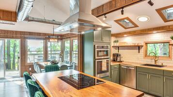 Cottage (1 Bedroom) | Interior