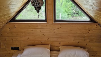 1 dormitori, planxa i posts de planxar, wifi gratuïta i roba de llit