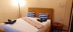 3 bedrooms, in-room safe, iron/ironing board, free WiFi - The Villa Marcelle  (Negombo)