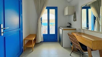 Single Room | Desk, free WiFi, bed sheets