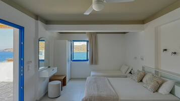 Escritorio, wifi gratis y ropa de cama