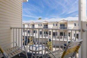 Casa de ciudad, 3 habitaciones | Áreas de la propiedad