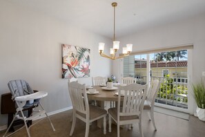 Casa de ciudad, 3 habitaciones | Restaurantes