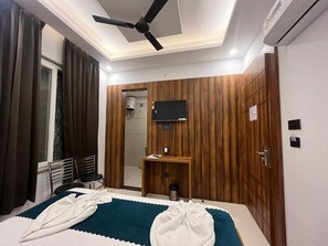 Standard Double Room | Laptop workspace, free WiFi, bed sheets - HOTEL VAIDIK GANGA  (rishikesh)