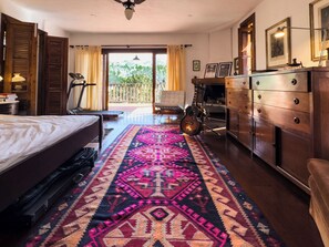 4 habitaciones, tabla de planchar con plancha y wifi gratis 