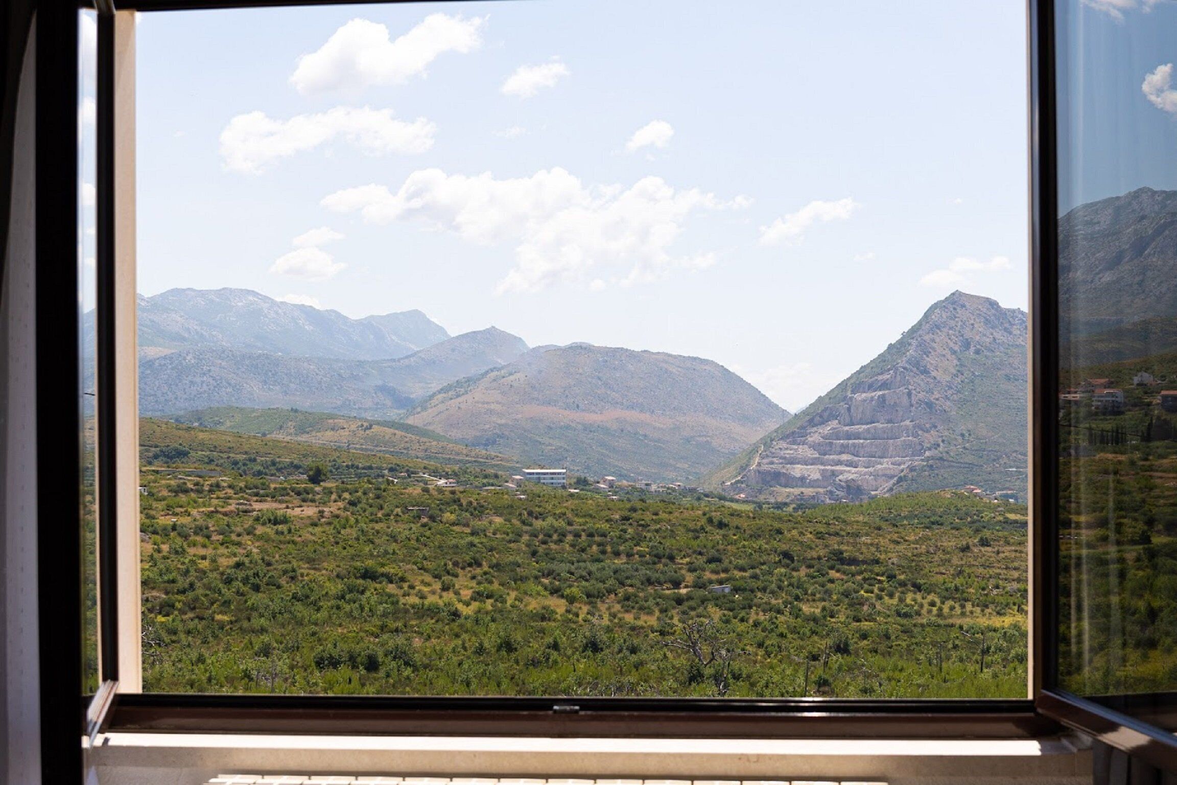 아파트 (Two Bedroom Apartment with Balcony an) | 숙박 시설의 전망