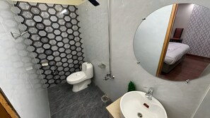 Chambre Double Deluxe | Salle de bain