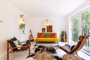 Exterior - Tranquil 2 Bedroom Apartment in East London (London)